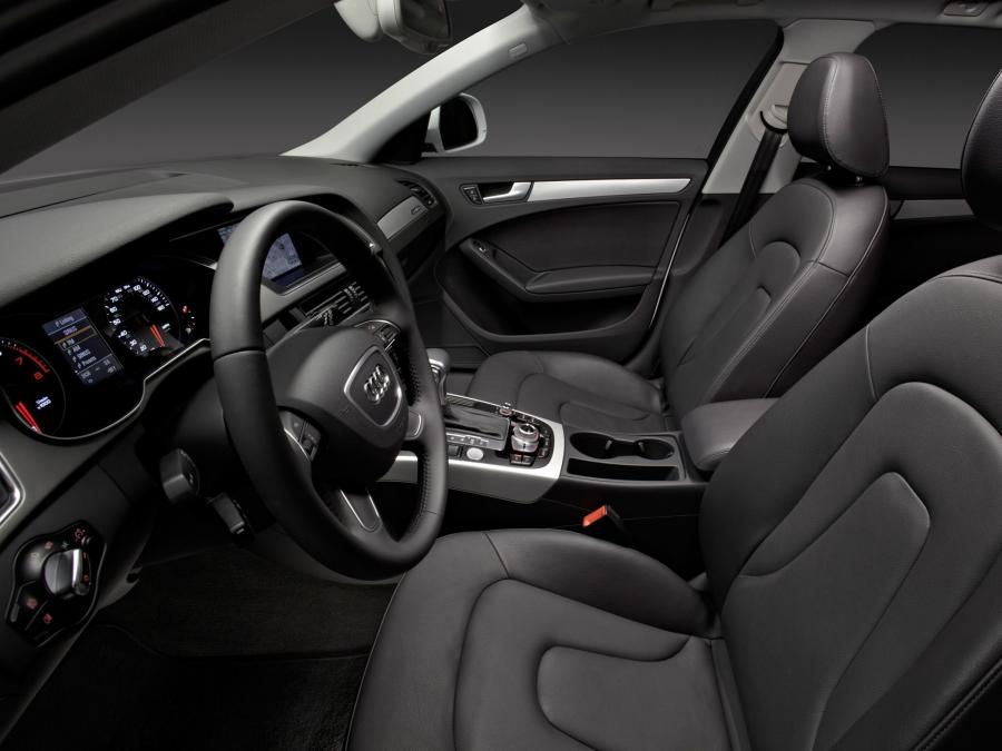 Интерьер Audi A4 Allroad 2.0T Quattro (B8, 8K) 2012 года  (NA) (фото 8 из 60)